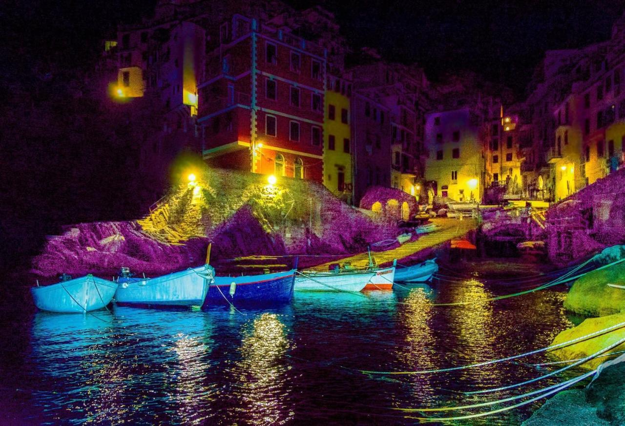 Una Finestra Sul Mare - Free Wi -Fi ริโอมัจโจเร ภายนอก รูปภาพ