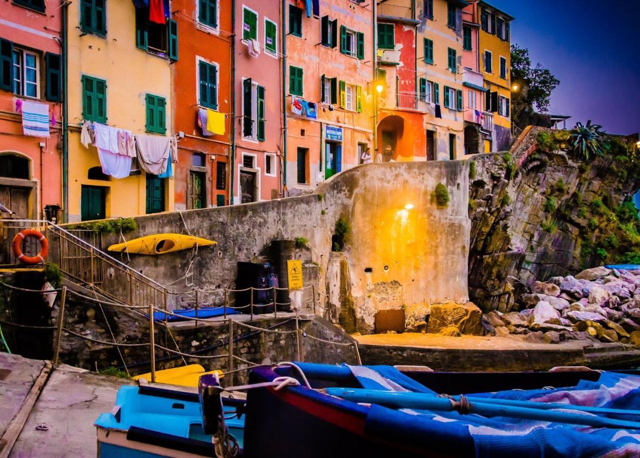 Una Finestra Sul Mare - Free Wi -Fi ริโอมัจโจเร ภายนอก รูปภาพ