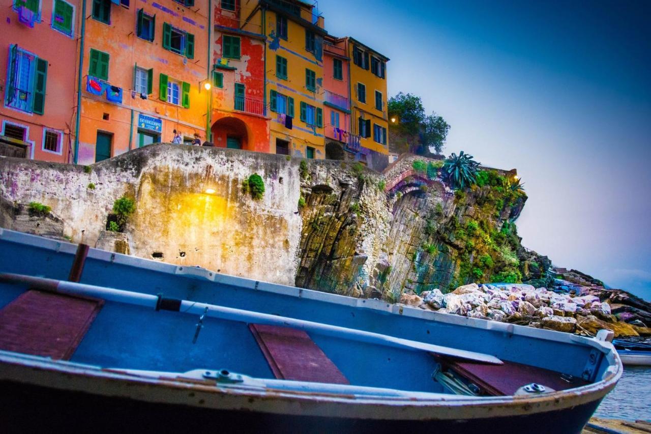 Una Finestra Sul Mare - Free Wi -Fi ริโอมัจโจเร ภายนอก รูปภาพ